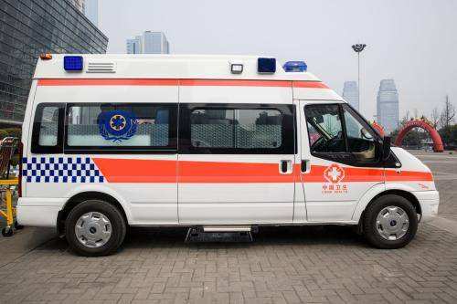 南澳县救护车出租